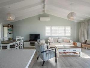 3 BR – Residential House For Sale In Gisborne, Gisborne