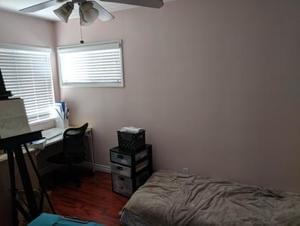1 BR, 12 ft² – Room for rent